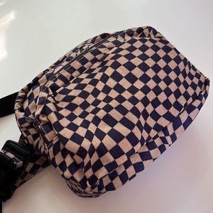 Baggu crossbody Fanny pack checkered purple RARE in great shape